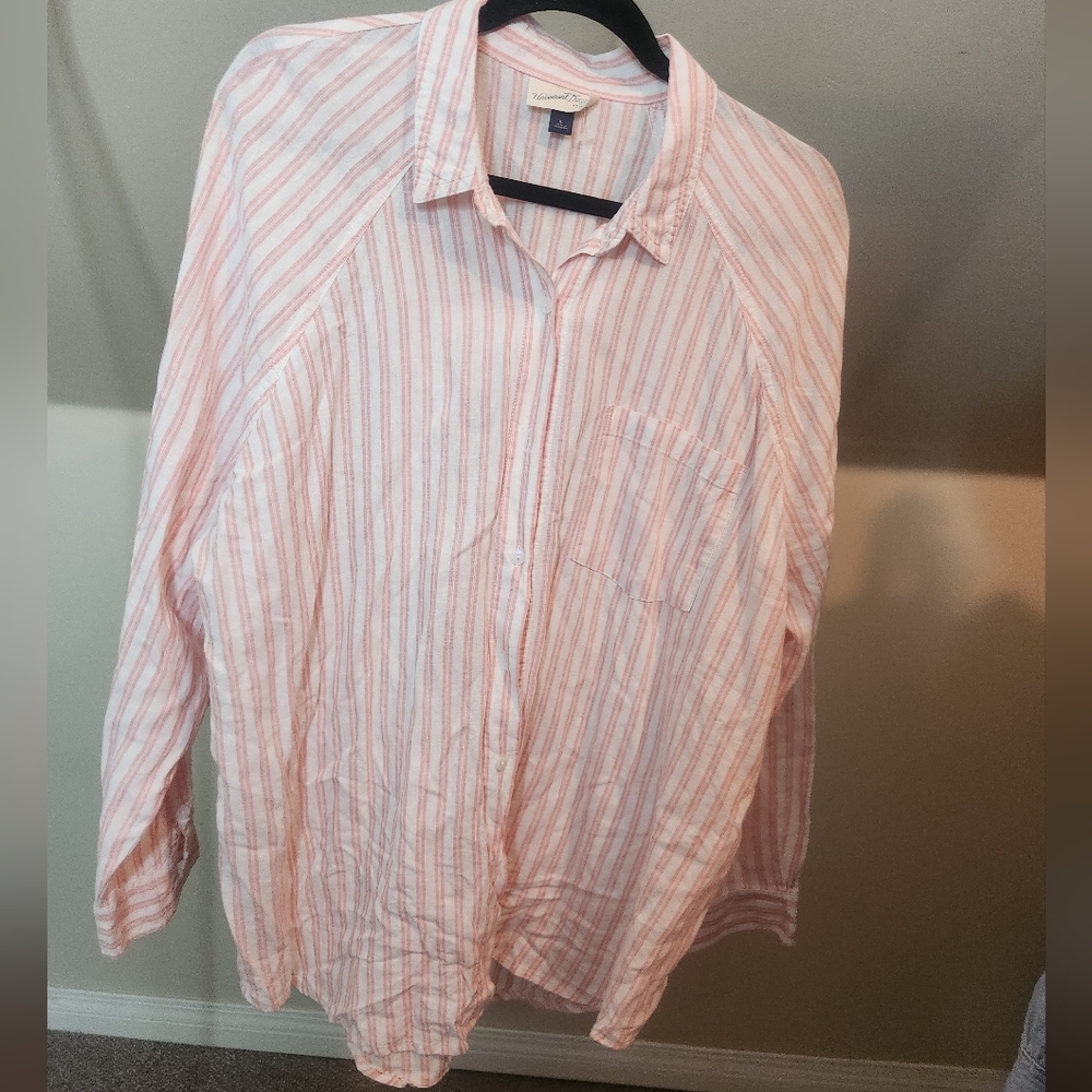 Universal Thread- Stripe shirt